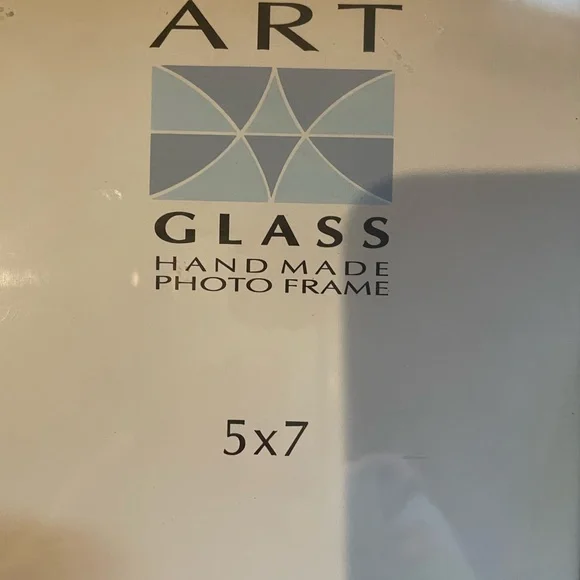 MALDEN Elegant 5x7 Stained Glass Frame, Handmade with metal/glass, blues/silver - Picture 8 of 10